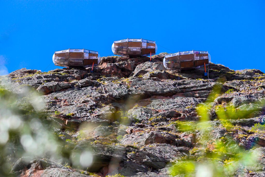 Passion Passport: Skylodge, Hotel Rooms That Hang off the Side of a Mountain